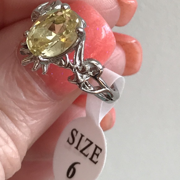 Citrine Jonquil Crystal Ring Sz 6 - Picture 6 of 10